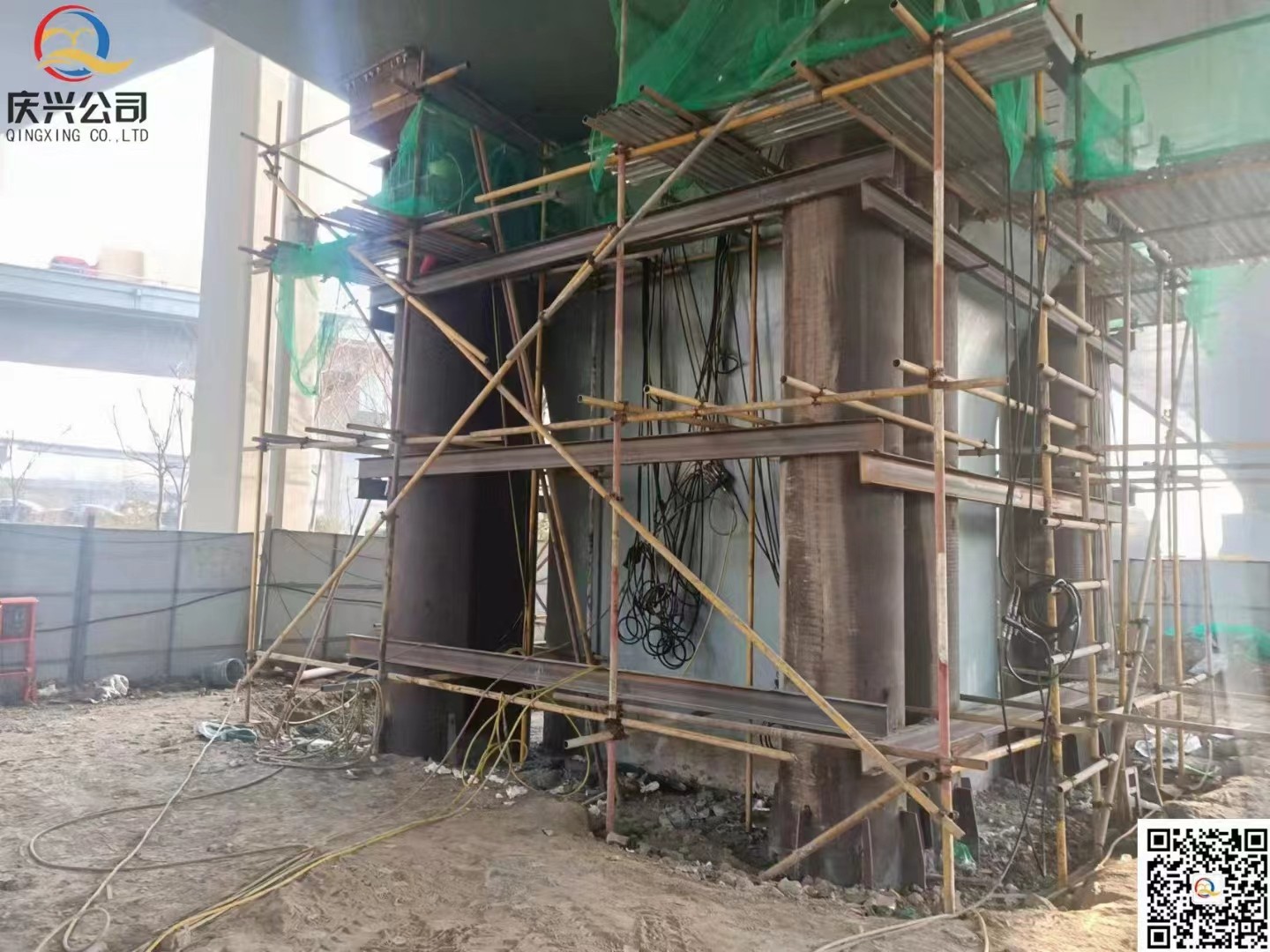 西安后衛(wèi)寨連續(xù)箱梁橋體外鋼支撐糾偏施工